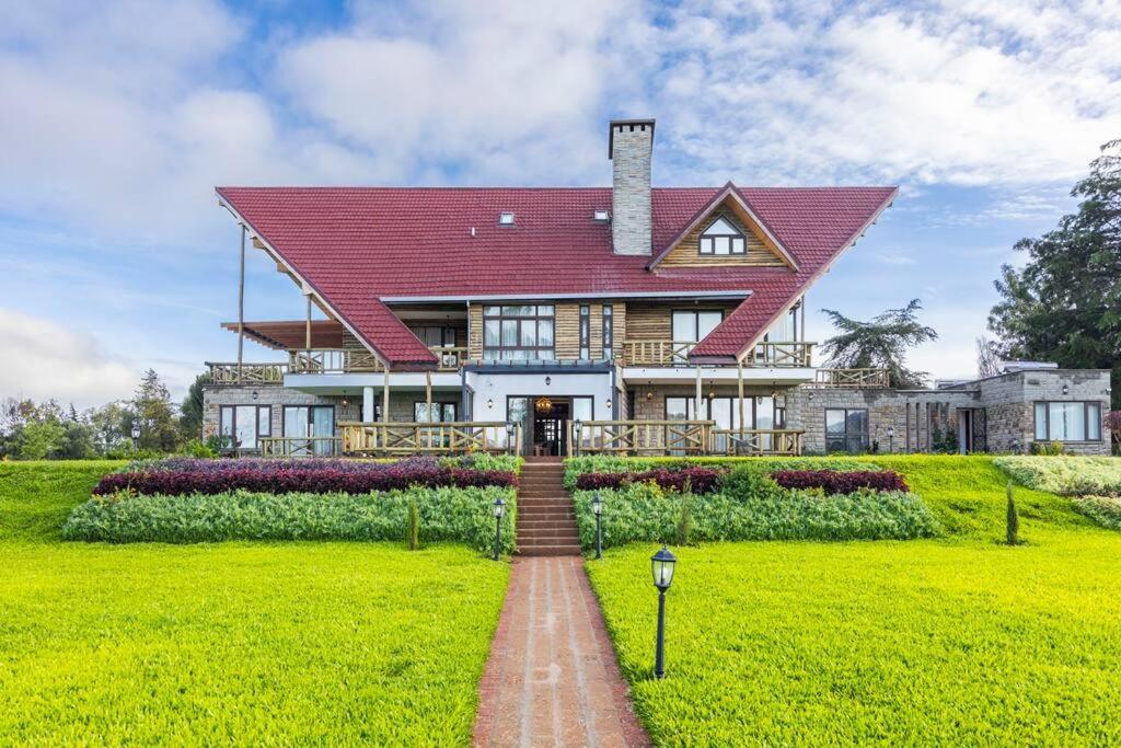 Kirimara Woodlands, Nanyuki Hotel Buitenkant foto